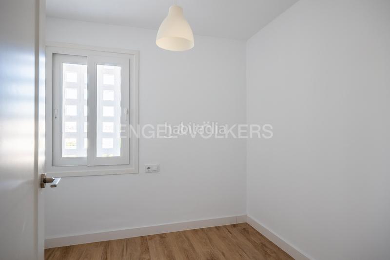 Foto 4650b68e-2344-4d5f-803e-f0c8ae6256ab. Affitto piccolo appartamento con riscaldamento parcheggio piscina in Sevilla