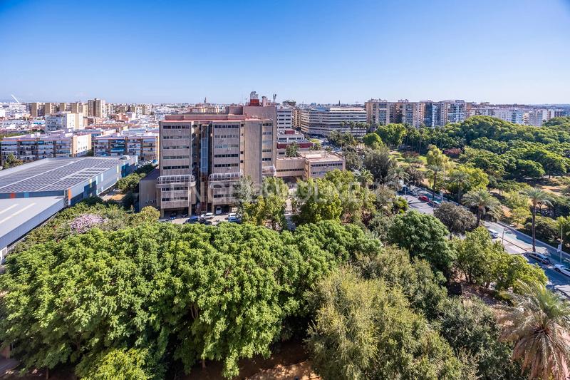 Foto 9e3a3828-c365-49b9-8dd8-ff39e1ad35da. Affitto piccolo appartamento con riscaldamento parcheggio piscina in Sevilla