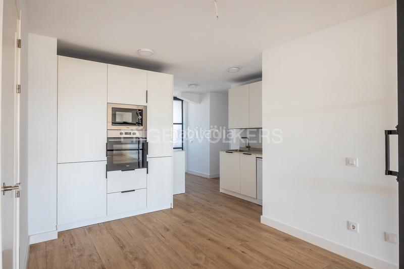 Foto c748591f-cb98-49af-a4e7-f9e785e29409. Affitto piccolo appartamento con riscaldamento parcheggio piscina in Sevilla