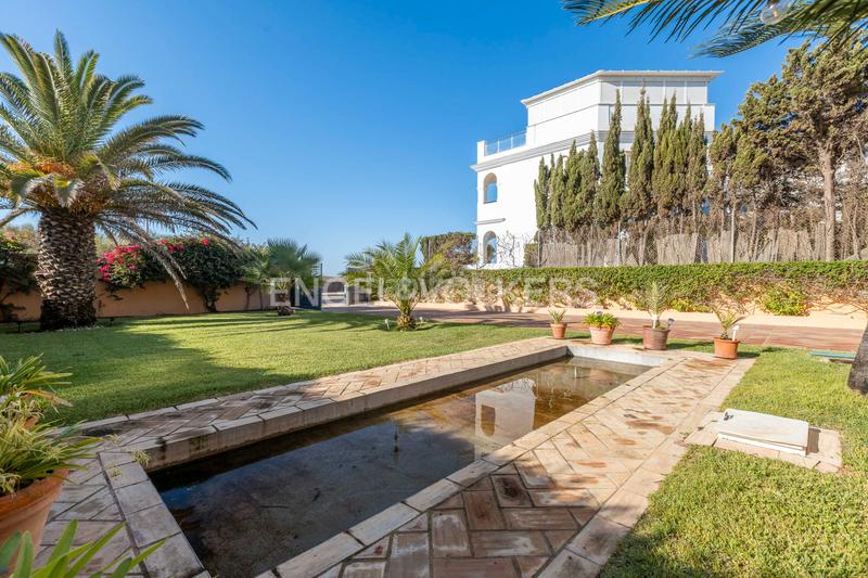 Foto 172c2914-d0bb-4f75-84f0-2d77ab860a82. Casa con riscaldamento parcheggio in Isla Canela Ayamonte