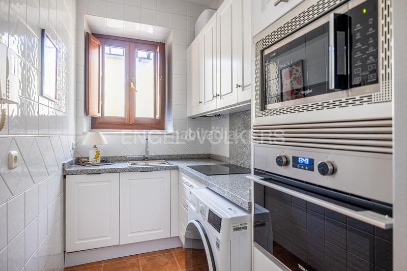 Foto 60937878-9401-4d2b-9e33-91f4884956bf. Lloguer apartament amb calefacció a Alfalfa - Santa Cruz Sevilla