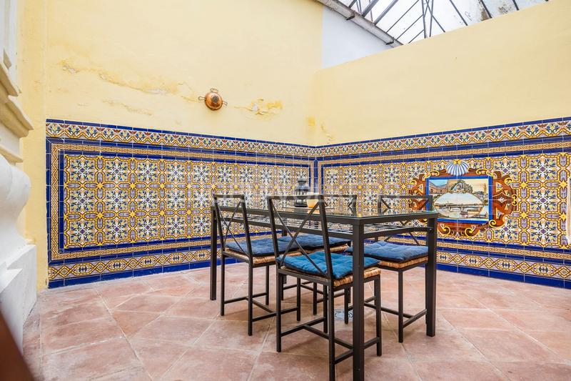 Foto 844191de-d1d7-4d8b-887b-3ad6c847b321. Miete appartement mit heizung in Alfalfa - Santa Cruz Sevilla