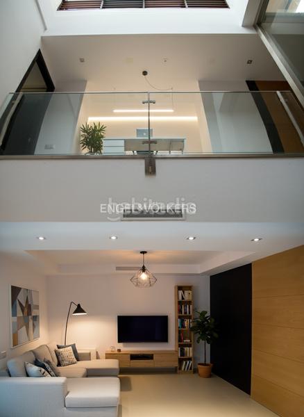 Foto 8b410538-6830-4428-a309-9a90eabf5f97. Lloguer casa amb calefacció a Barrio del Nervión Sevilla