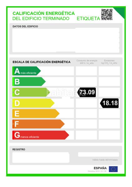 Foto cb033d42-466e-4e66-b0a3-6251800a9e08. Lloguer casa amb calefacció a Barrio del Nervión Sevilla