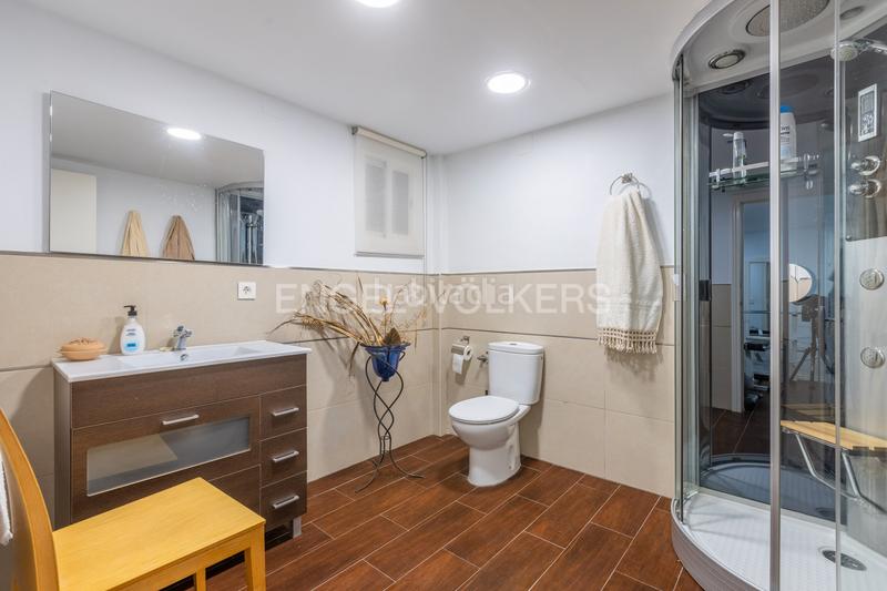 Foto 0cee6c2a-96f0-4f0a-a6ab-a6500615d3a1. Casa amb calefacció aparcament piscina a Oromana Alcalá de Guadaira