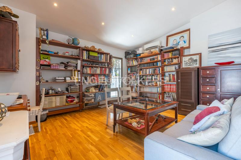 Foto 29dec44f-4b44-4d80-b4cf-a481337b619d. Casa amb calefacció aparcament piscina a Oromana Alcalá de Guadaira