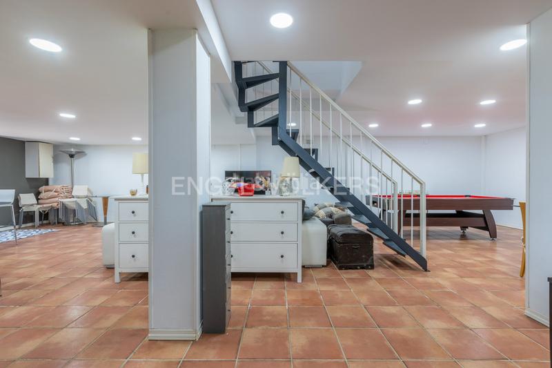 Foto 3a7cadbf-aeea-41ad-81a6-6669c3d9513b. Casa amb calefacció aparcament piscina a Oromana Alcalá de Guadaira