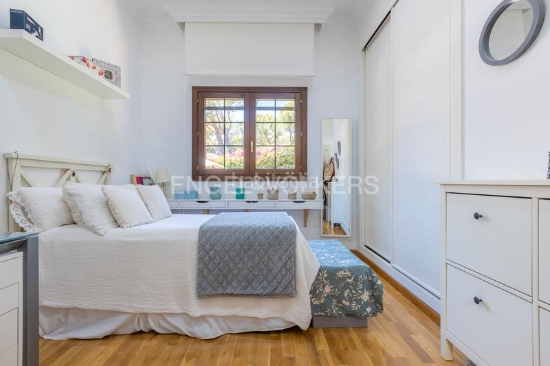 Foto 72ce4f08-86bf-4035-bba6-6df507e2fda3. Casa amb calefacció aparcament piscina a Oromana Alcalá de Guadaira