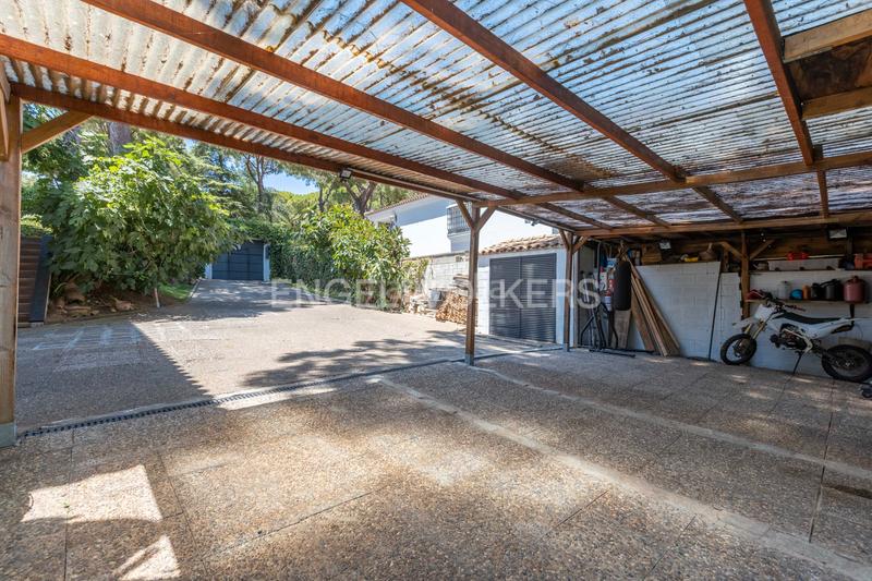 Foto 8edecdaa-75f5-4b3a-9240-994449302902. Casa amb calefacció aparcament piscina a Oromana Alcalá de Guadaira