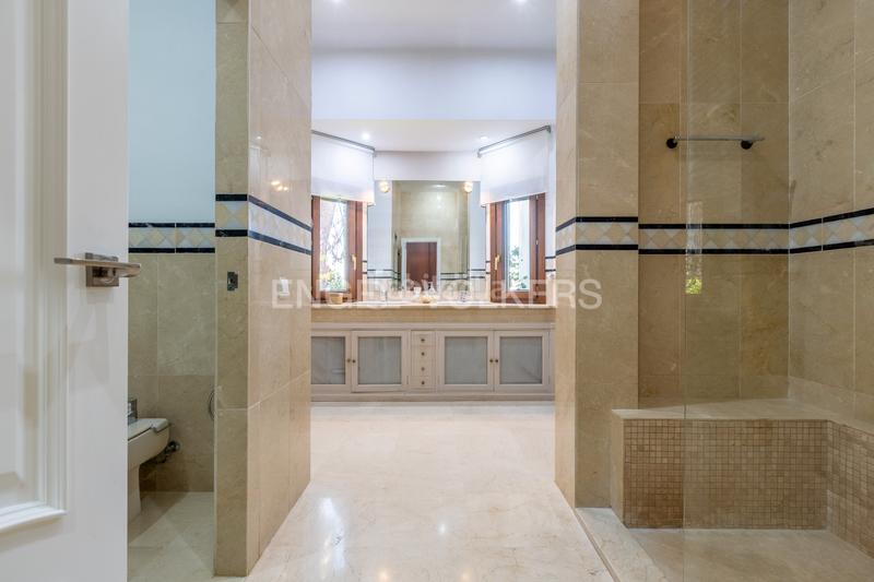 Foto acb0f527-83b7-4195-aa8c-970511bad757. Casa amb calefacció aparcament piscina a Oromana Alcalá de Guadaira