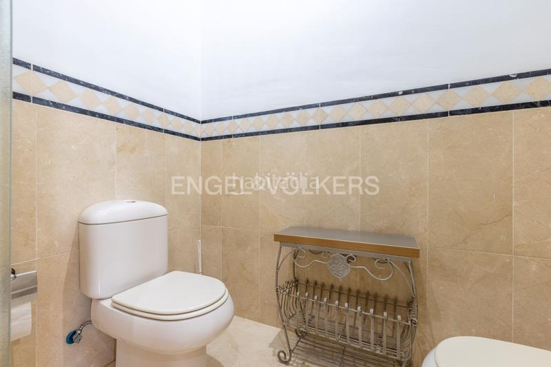 Foto c9fc60d4-e405-4298-9057-7cb9245b0728. Casa amb calefacció aparcament piscina a Oromana Alcalá de Guadaira