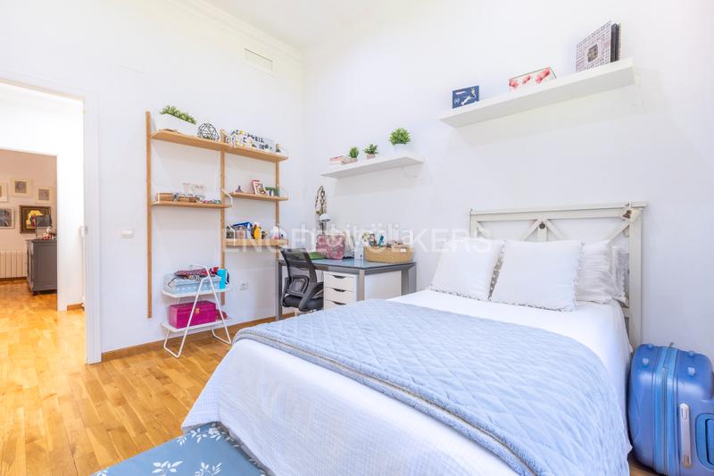 Foto ef91990b-8e15-4089-83e9-c54395cc1f6a. Casa amb calefacció aparcament piscina a Oromana Alcalá de Guadaira