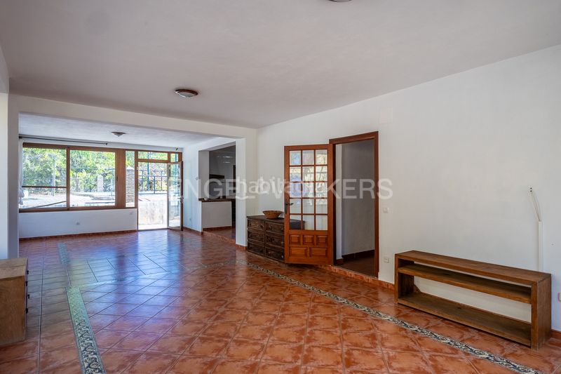 Foto b0af1b79-3629-4480-b1cf-c493b4232d89. Casa amb calefacció piscina a Castillo de las Guardas (El)