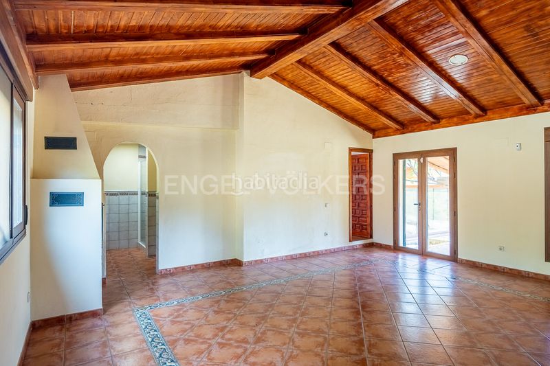 Foto bb48ff00-9a92-4b2d-8eb0-c4a51e09bb03. Casa amb calefacció piscina a Castillo de las Guardas (El)