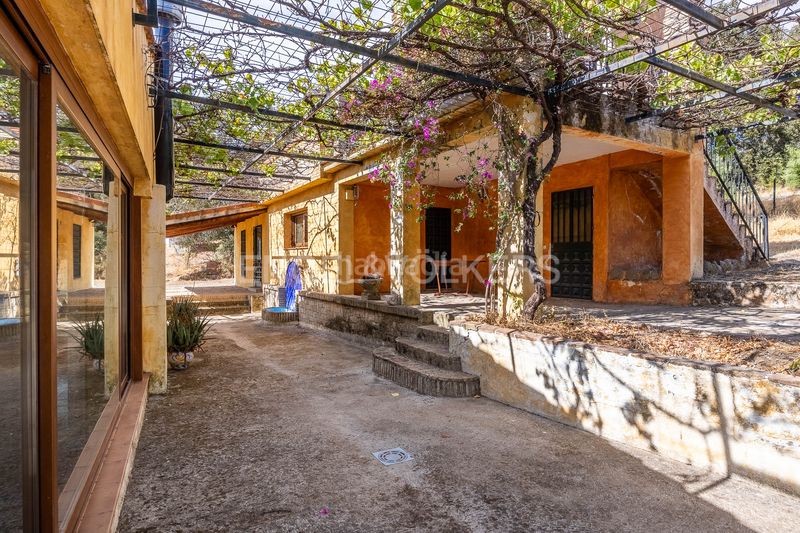 Foto d3997b61-85b1-4ed1-a631-1cbc6660dd3e. Casa amb calefacció piscina a Castillo de las Guardas (El)