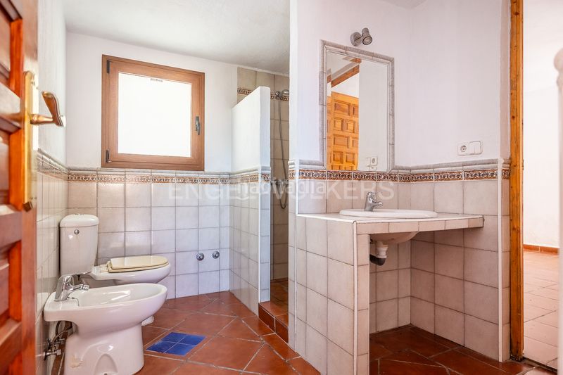Foto fc035705-4107-45ad-81b5-60637480f99f. Casa amb calefacció piscina a Castillo de las Guardas (El)