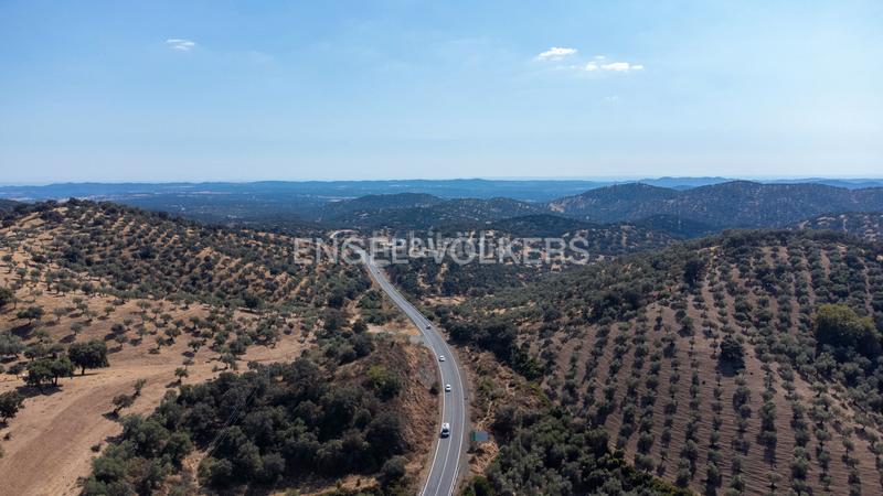 Foto 21dc4086-b55b-4a37-a437-5b46d5552932. Maison avec chauffage dans Constantina