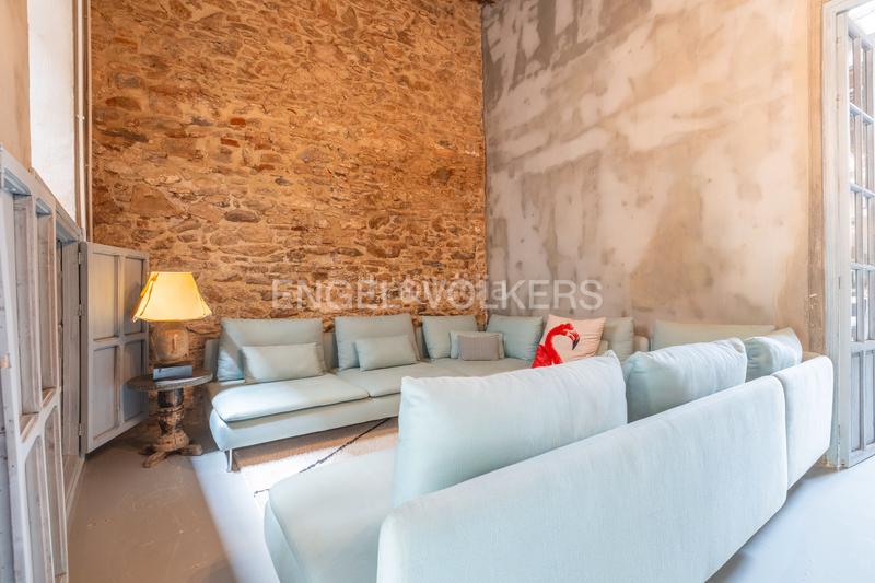 Foto 39cc7384-f9e7-4ab8-b9e1-a2b69dca4c6b. Maison avec chauffage dans Constantina