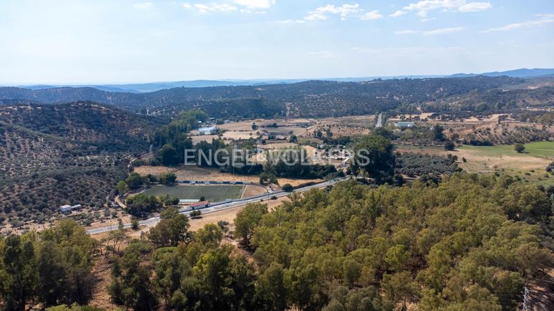 Foto efa50920-f608-4d35-afaa-7650a062b171. Maison avec chauffage dans Constantina