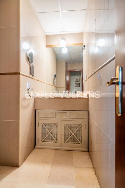 Foto 2657a02f-b992-48a6-a00f-4f4364b04332. Attique avec chauffage dans Santa Catalina Sevilla