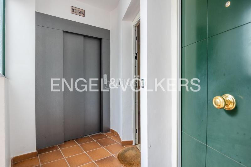 Foto 49efaecd-26ee-4041-bd2f-5b3859588d94. Attique avec chauffage dans Santa Catalina Sevilla