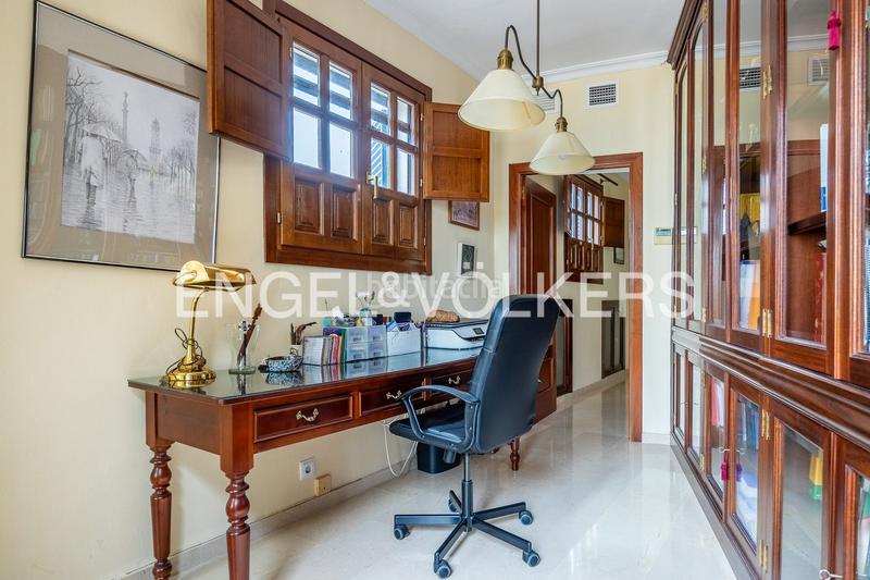 Foto 607ceedc-d4cb-4dc2-88b0-cd9b1b39285f. Attique avec chauffage dans Santa Catalina Sevilla