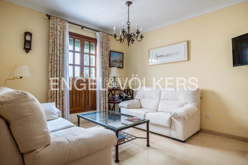 Foto 941af382-041f-4a44-a22a-655edba8dea7. Attique avec chauffage dans Santa Catalina Sevilla