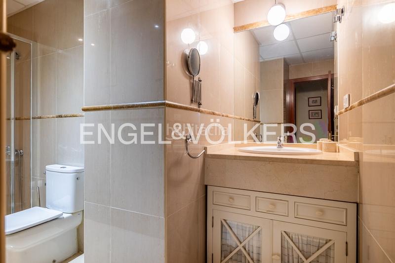 Foto ca70dd7b-45e0-4d0f-af42-564afc4aa403. Attique avec chauffage dans Santa Catalina Sevilla