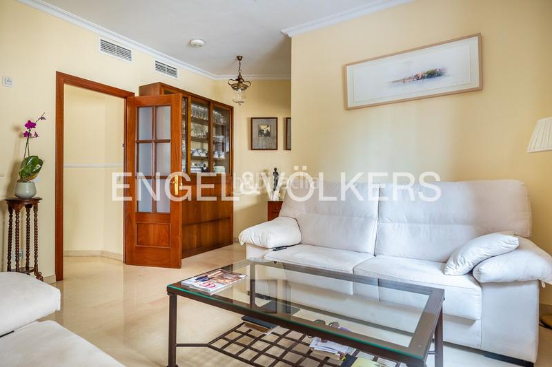 Foto dc2f8299-e71f-45e6-aa96-8da28652c8c0. Attique avec chauffage dans Santa Catalina Sevilla