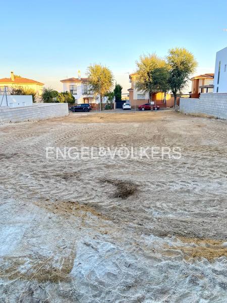 Foto 08ca61b6-9e49-485a-a5f0-48004a5da58b. Terreny residencial a Almensilla