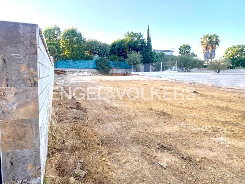 Foto dd467f31-3458-4a76-8c4f-3475cea60b2d. Terreny residencial a Almensilla