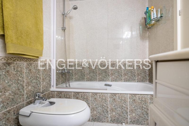 Foto 9cb7b2c3-5530-4e45-b2f5-ea2d2d7fec48. Piccolo appartamento con riscaldamento in El Porvenir Sevilla