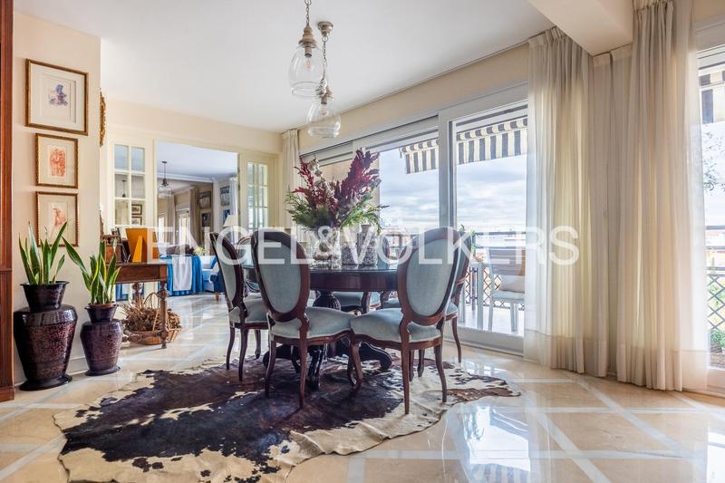 Foto f6885e30-dded-4368-a2ac-ccb81a1be5fc. Piccolo appartamento con riscaldamento in El Porvenir Sevilla