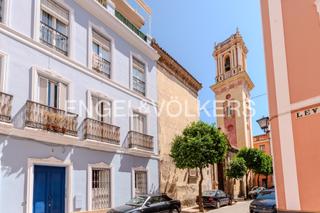 Appartement in San Bartolomé. Encantador loft con techos altos en edificio con carácter en el