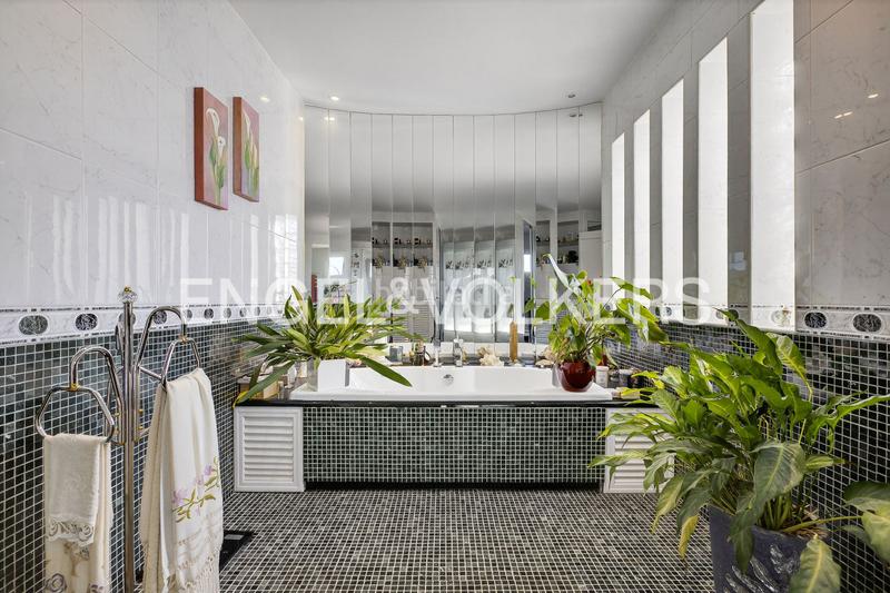 Foto 212fcfe6-48e9-4a16-9e3e-30ad170ff56c. Haus mit heizung pool in La Motilla - Fuente del Rey Dos Hermanas