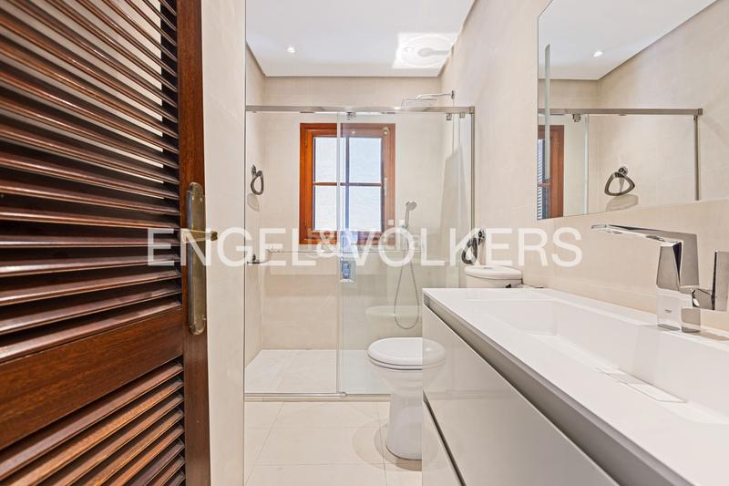 Foto cef7ed27-090b-4b7c-8182-53a623ffc6f2. House with heating parking pool in Santa Eufemia Tomares