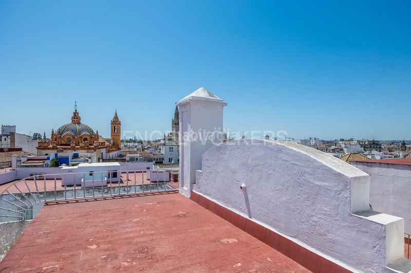 Foto d61958a8-19d7-4e5e-a396-a7eb1add6a9c. Attique avec chauffage piscine dans Alfalfa - Santa Cruz Sevilla