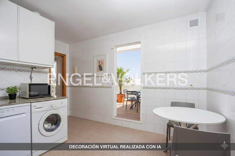 Foto 0f915bf6-4318-45f3-b578-f81171046940. Àtic amb calefacció aparcament a Conil Conil de la Frontera