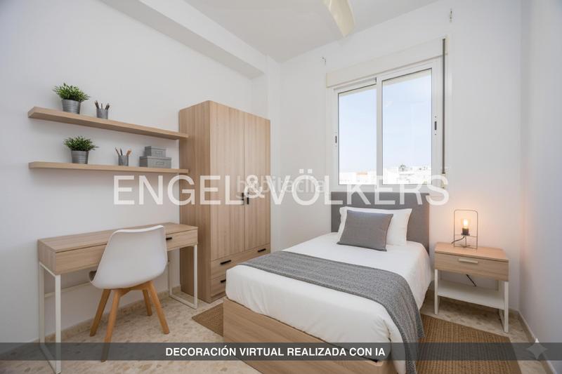 Foto 29fe5268-e63a-4cf0-b873-ec49d38e3aba. Àtic amb calefacció aparcament a Conil Conil de la Frontera