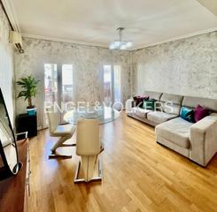 Appartement à Triana Este. Encantador apartamento en triana con toques bohemios