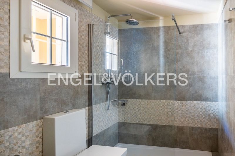 Foto b906f924-6758-4167-a633-6deb8ccf6fad. Attico con riscaldamento parcheggio piscina in Punta del Moral Ayamonte
