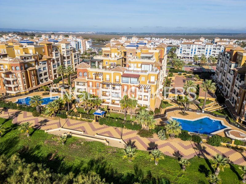 Foto bf633105-44d7-416d-b478-7a84972a6d43. Attico con riscaldamento parcheggio piscina in Punta del Moral Ayamonte