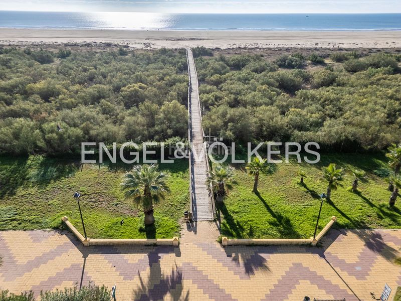 Foto d408be2f-3b48-4130-ad41-f80c68a289d2. Attico con riscaldamento parcheggio piscina in Punta del Moral Ayamonte
