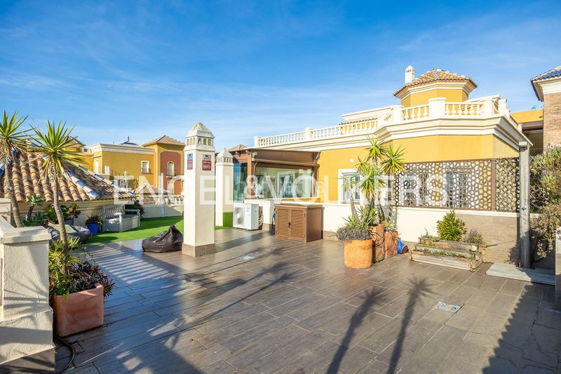 Foto ecdcf329-aa80-415c-8752-69b7420dafbf. Attico con riscaldamento parcheggio piscina in Punta del Moral Ayamonte