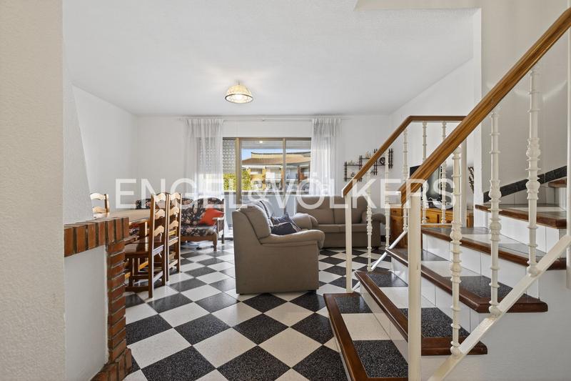 Foto 42f9a70d-feb6-48e2-8ce3-37901d7061e9. Casa amb calefacció a La Antilla