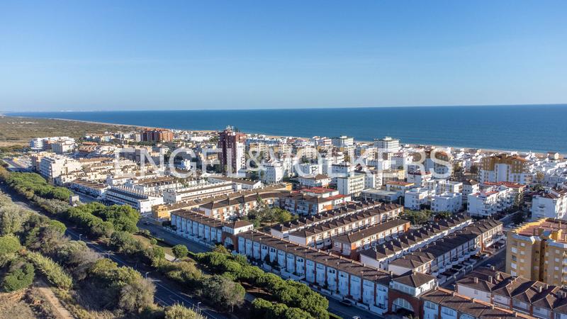 Foto 8b3fa831-aaa8-499e-8ab6-02790e488cbb. Casa amb calefacció a La Antilla