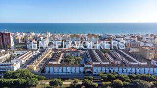 Casa in La Antilla. Vivienda familiar a pocos metros del mar en la antilla