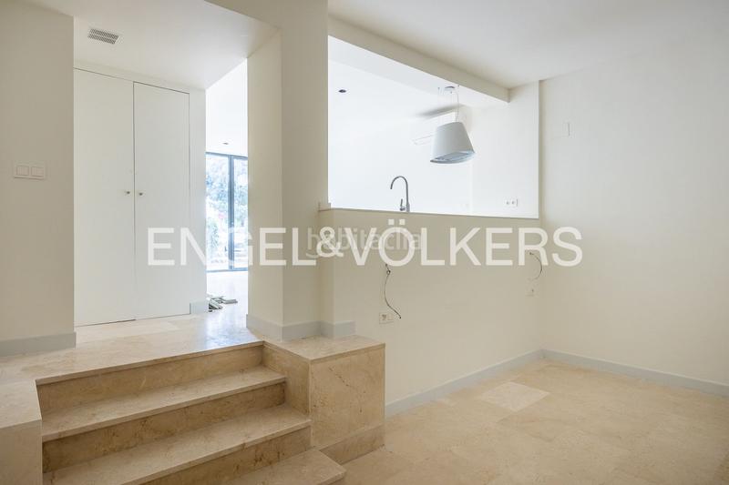 Foto 27f82eb8-72b3-438d-a8f2-d50a5f807877. Appartement mit heizung in Los Remedios Sevilla