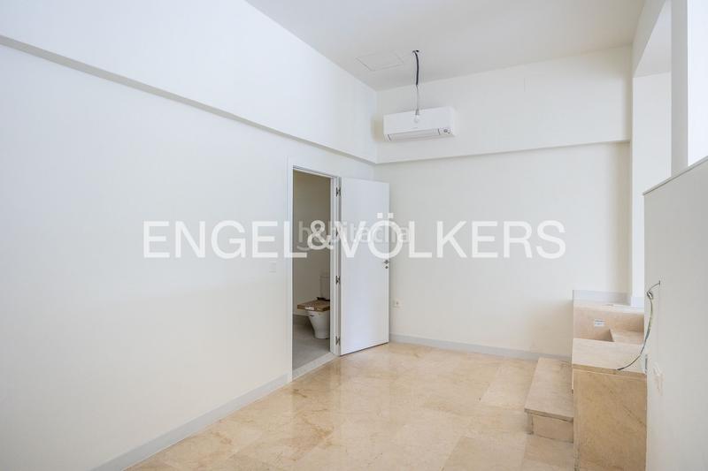Foto d27023e2-ac12-438c-85b8-95d232ce4c9f. Appartement mit heizung in Los Remedios Sevilla