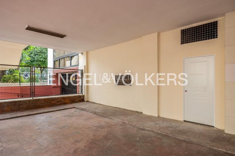 Foto e37e9b99-a709-4ff8-bfdf-a4e8a116ba3e. Appartement mit heizung in Los Remedios Sevilla